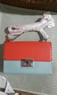 (Kategori: ) berada di . Dikirim oleh prelovedbypamelaaa (ID iklan 1035534592, Gambar 1). Deskripsi: .