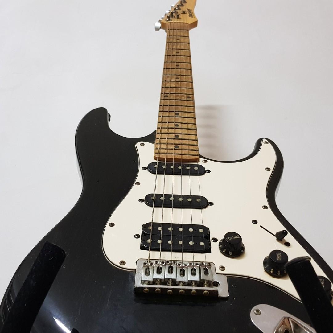 rocker music tools bass guitar