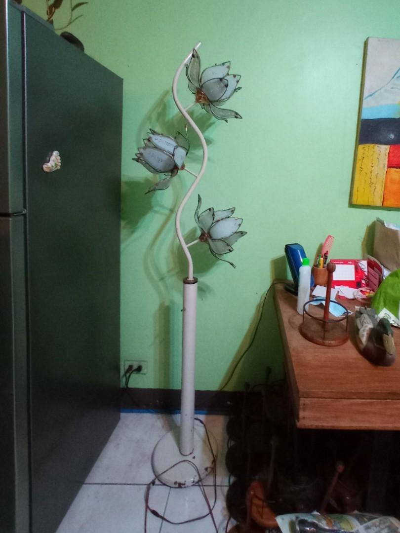 animal floor lamp