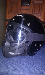 Helm Cargloss glossy custom google mask bandit