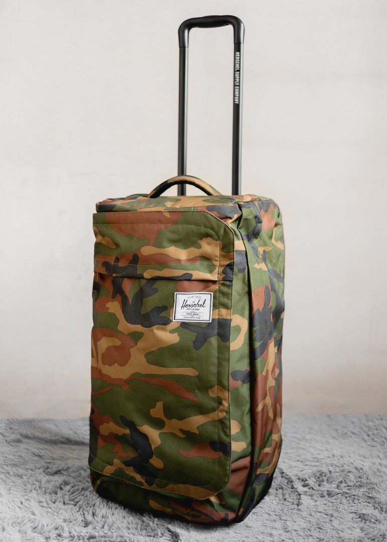 Herschel Outfitter Wheelie Luggage 70L Hobbies Toys Travel