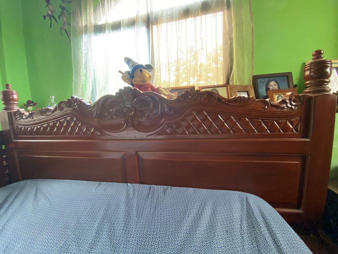 Kingsize Narra Bed frame. Used, Furniture & Home Living, Furniture