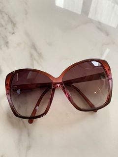 （分類：）位於 。 由 katkatpoon 提交（商品編號 1035357088，圖片 1）。簡介： 。