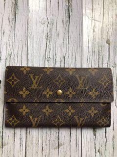 Louis Vuitton wallet international vintage authentic