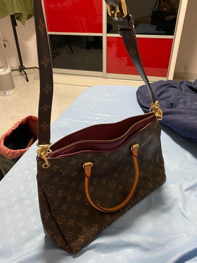 LV Bag, Luxury, Bags & Wallets, Handbags on Carousell