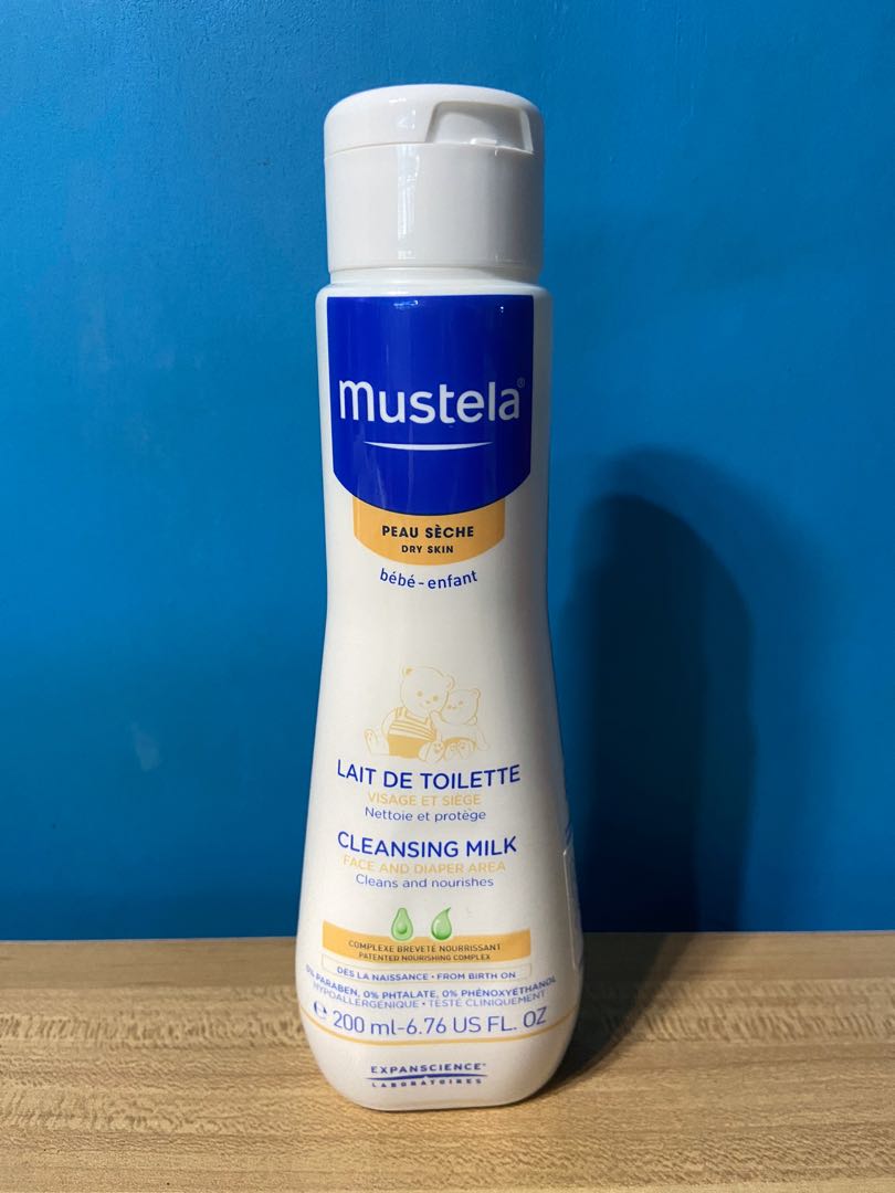 mustela cleansing milk