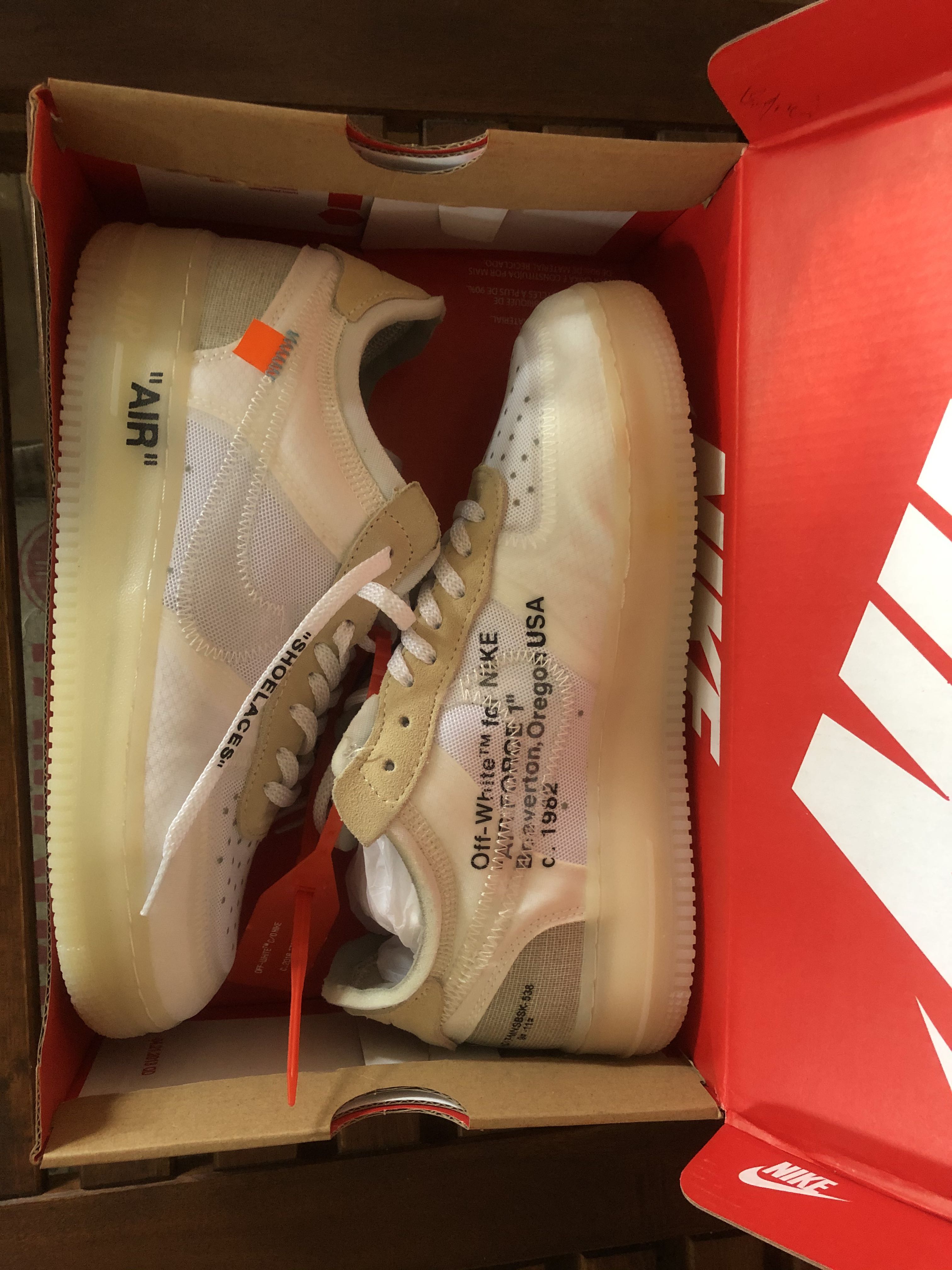 Nike air force 1 por off white deals