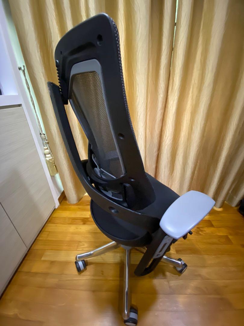 Uplift pursuit clearance ergo chair