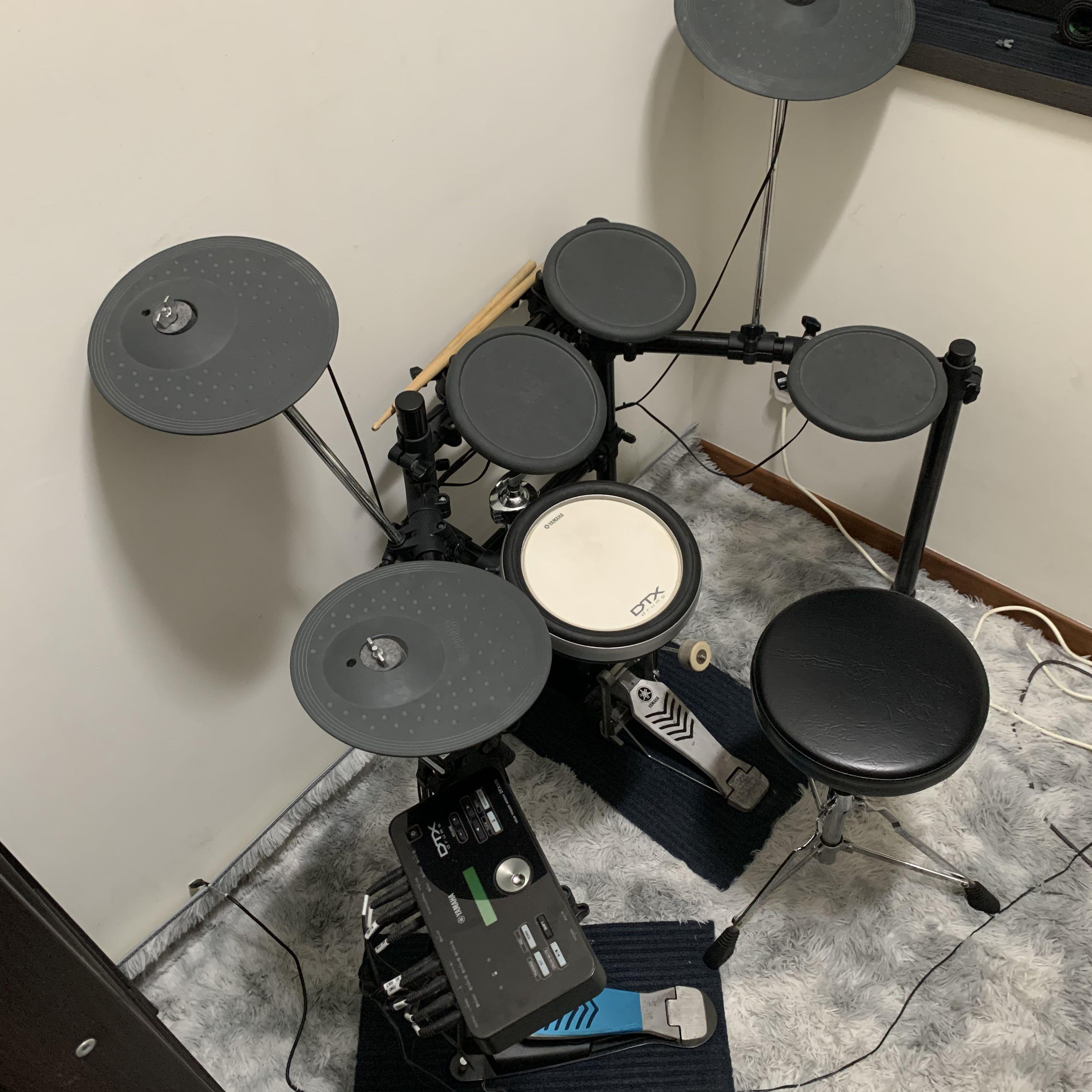 Yamaha top dtx 502k