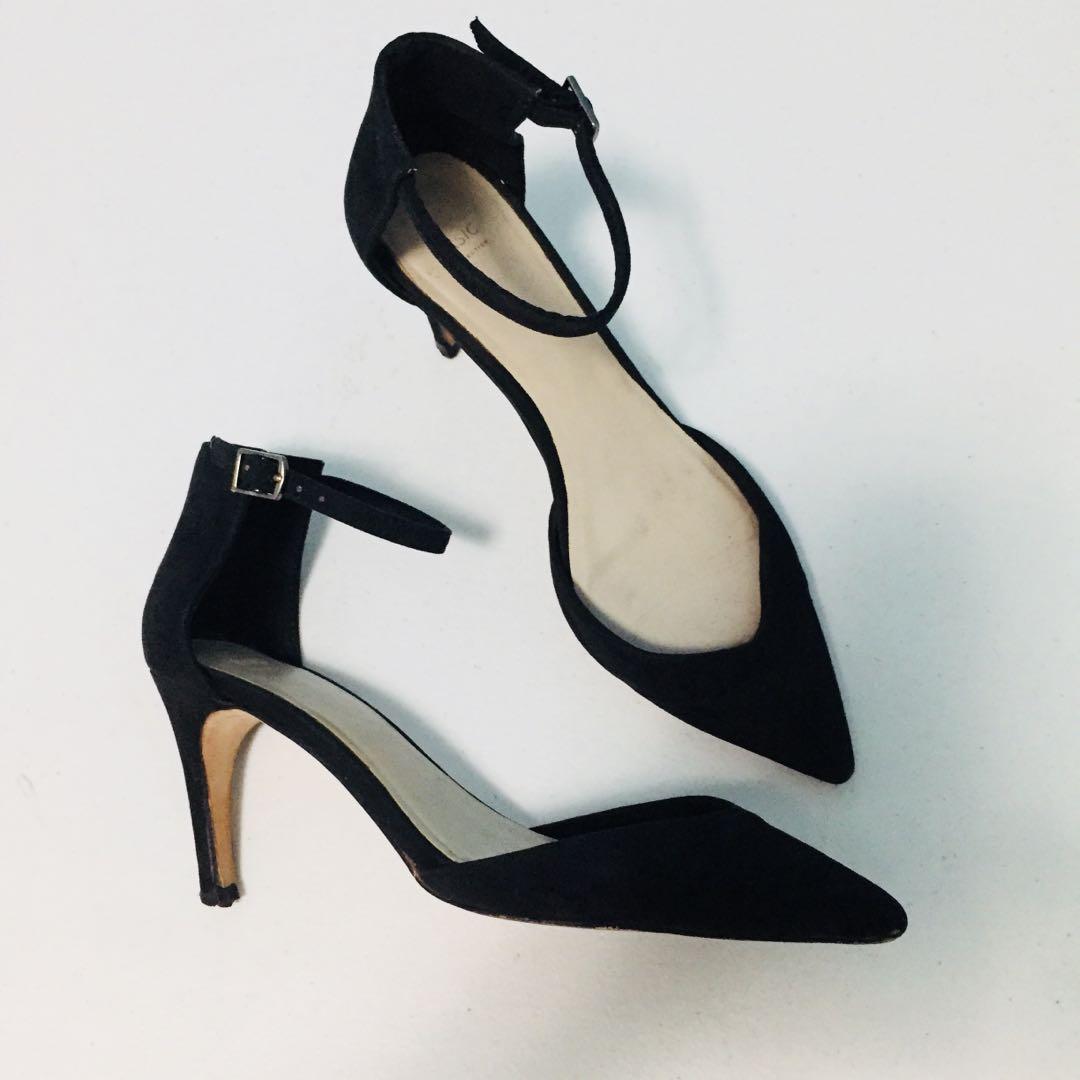 zara black pointed heels