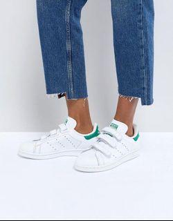 stan smith velcro | Shoes | Carousell 
