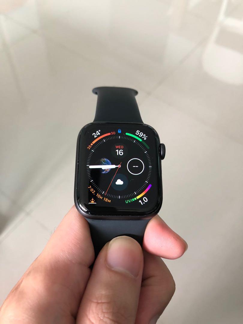 Apple Watch Series 5 Aluminium Space Grey 44MM Cellular with Black Sports  Band, Mobile Phones \u0026 Gadgets, Wearables \u0026 Smart Watches on Carousell