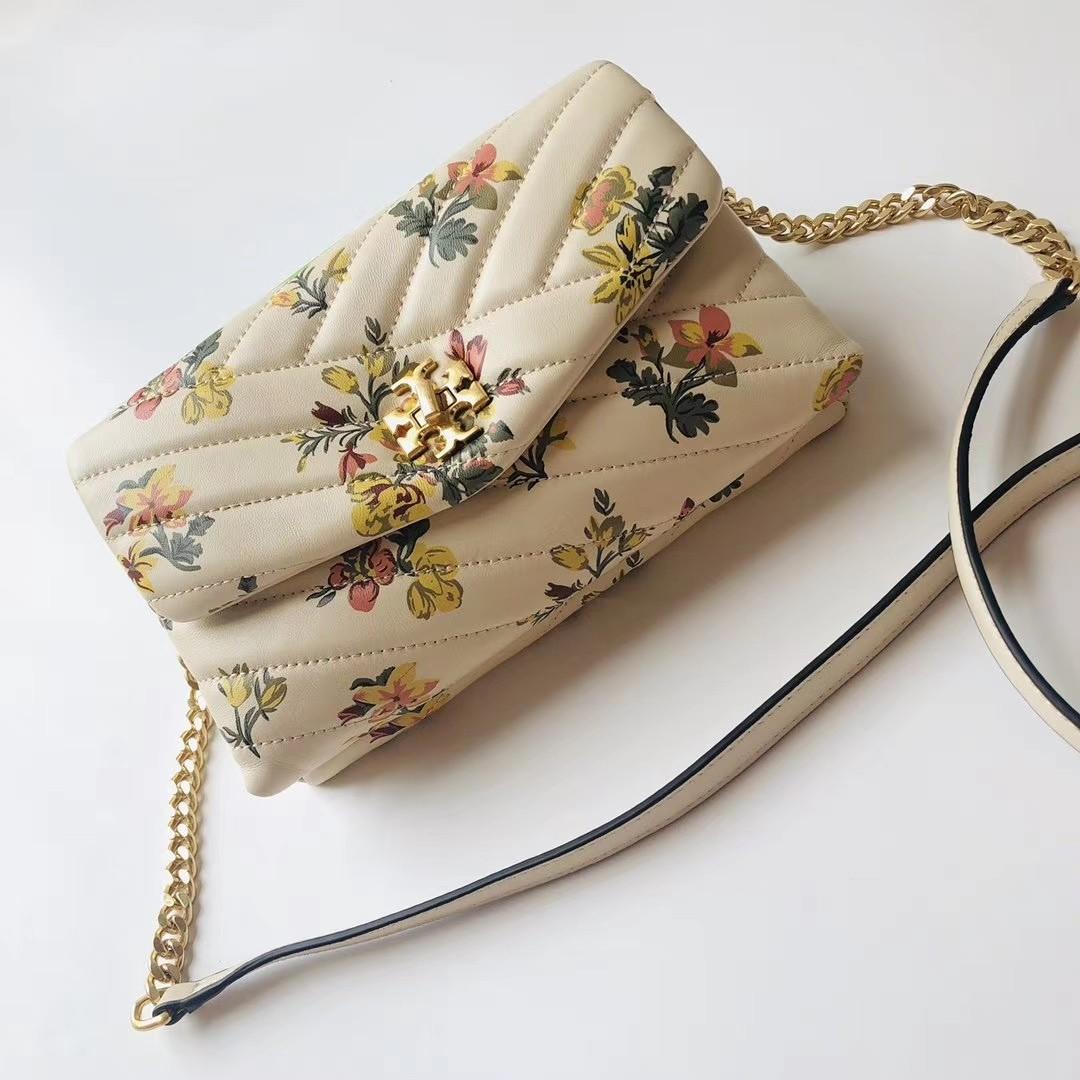 Authentic Tory Burch women kira chelvron sling bag Crossbody handbag floral,  Luxury, Bags & Wallets on Carousell