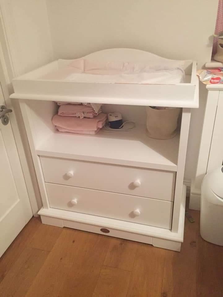 baby dressing table with drawers