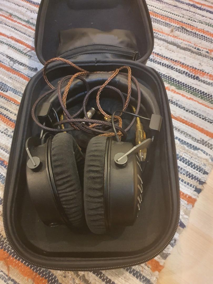 Dt1900 headphones sales