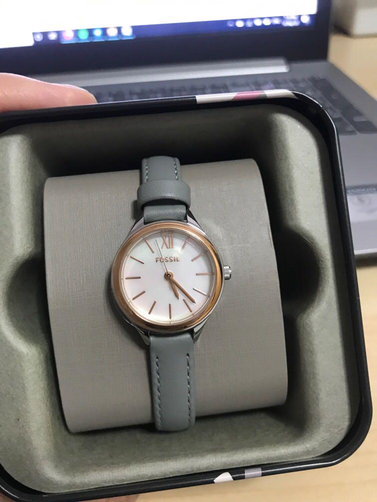 BNWT Fossil Suitor Mini Three Hand Gray Leather Watch Mobile