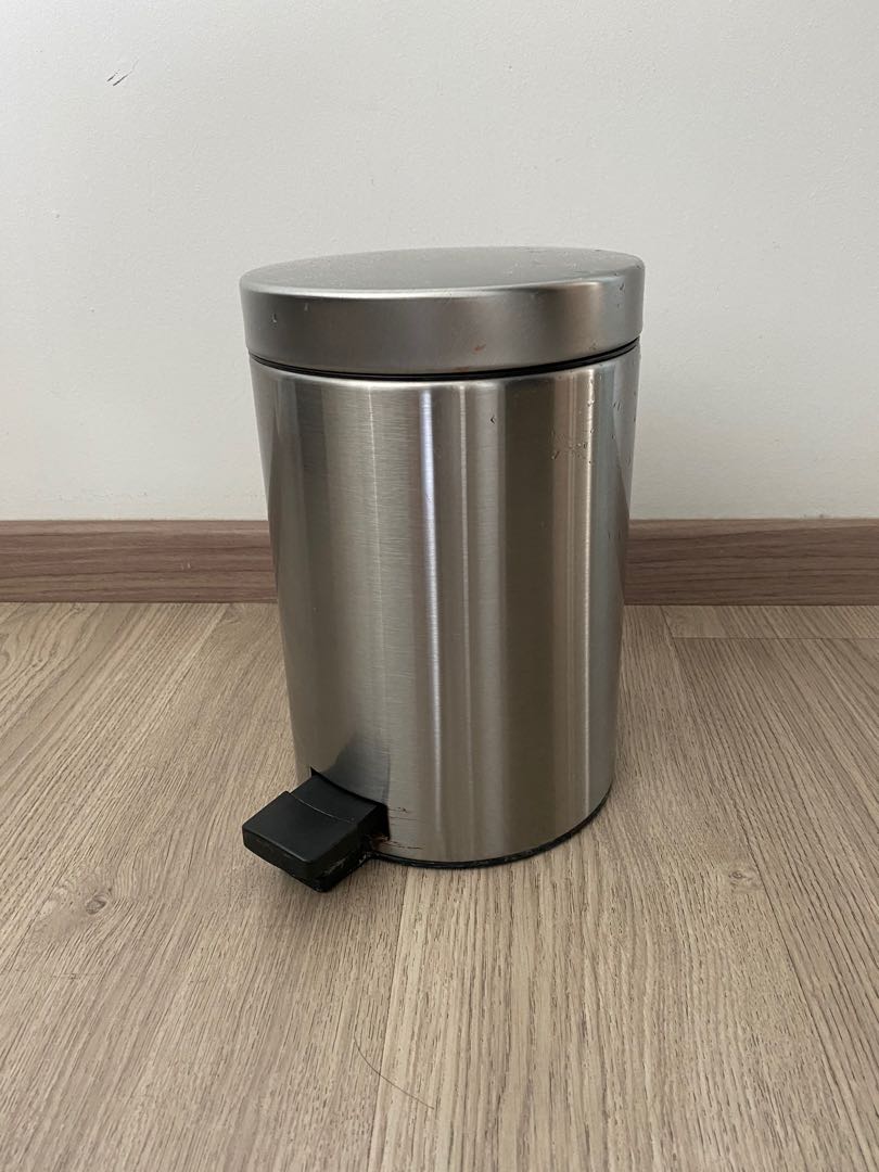 Brabantia 3L small pedal bin, Furniture & Home Living, Cleaning