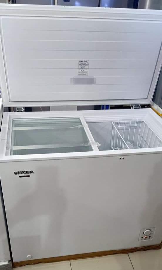 Condura 7 cu top ft chest freezer