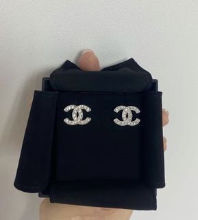 （分類：）位於 。 由 ___shopaholic___ 提交（商品編號 1035589331，圖片 1）。簡介： 。