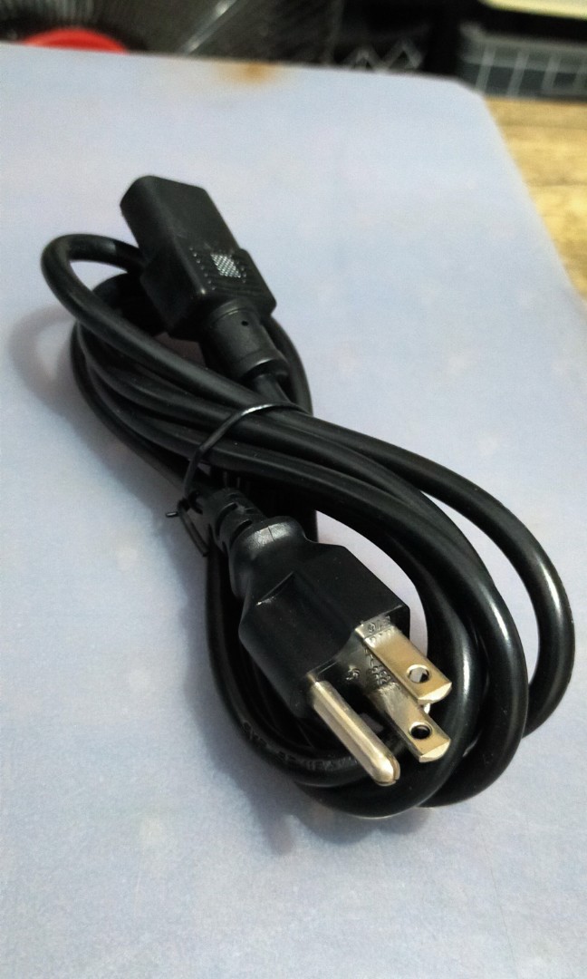 Computer Power Cord Brand New 1 meter, Computers & Tech, Parts ...
