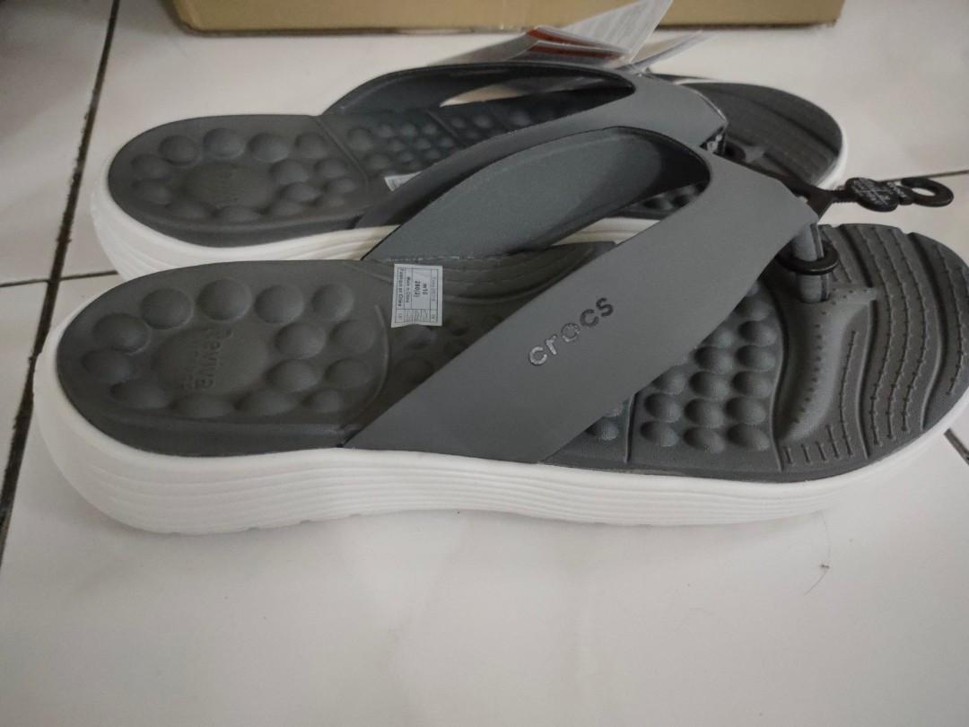 Crocs reviva flip hotsell flops mens