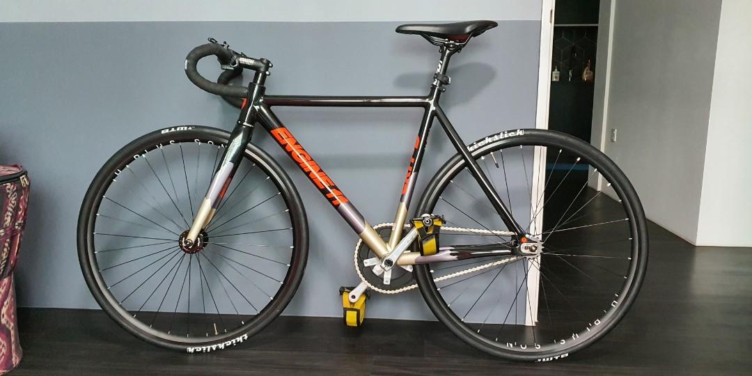 Engine 11 Crit D Bicycles Pmds Bicycles Fixies On Carousell