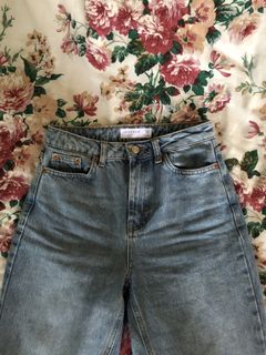 (Category: ) located in . Submitted by kaiwenee (Listing ID 1035620592, Image 1). Description: .