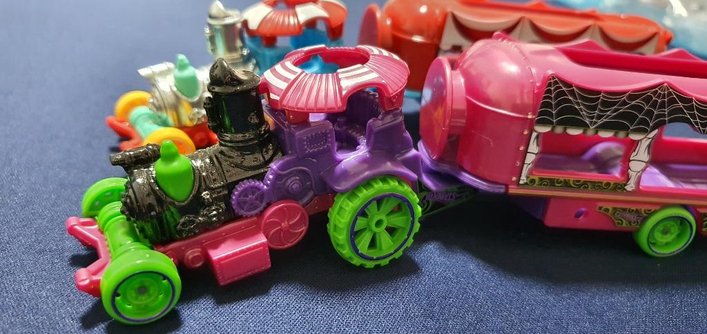 Hot wheels carnival steamer cheap