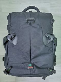 （分類：）位於 。 由 siufatsang 提交（商品編號 1035552656，圖片 1）。簡介： 。