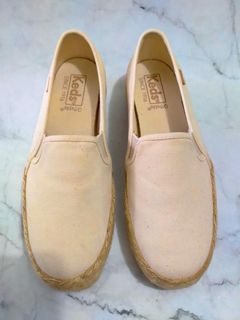 (Kategori: ) berada di . Dikirim oleh rynaaa (ID iklan 1035553673, Gambar 1). Deskripsi: .