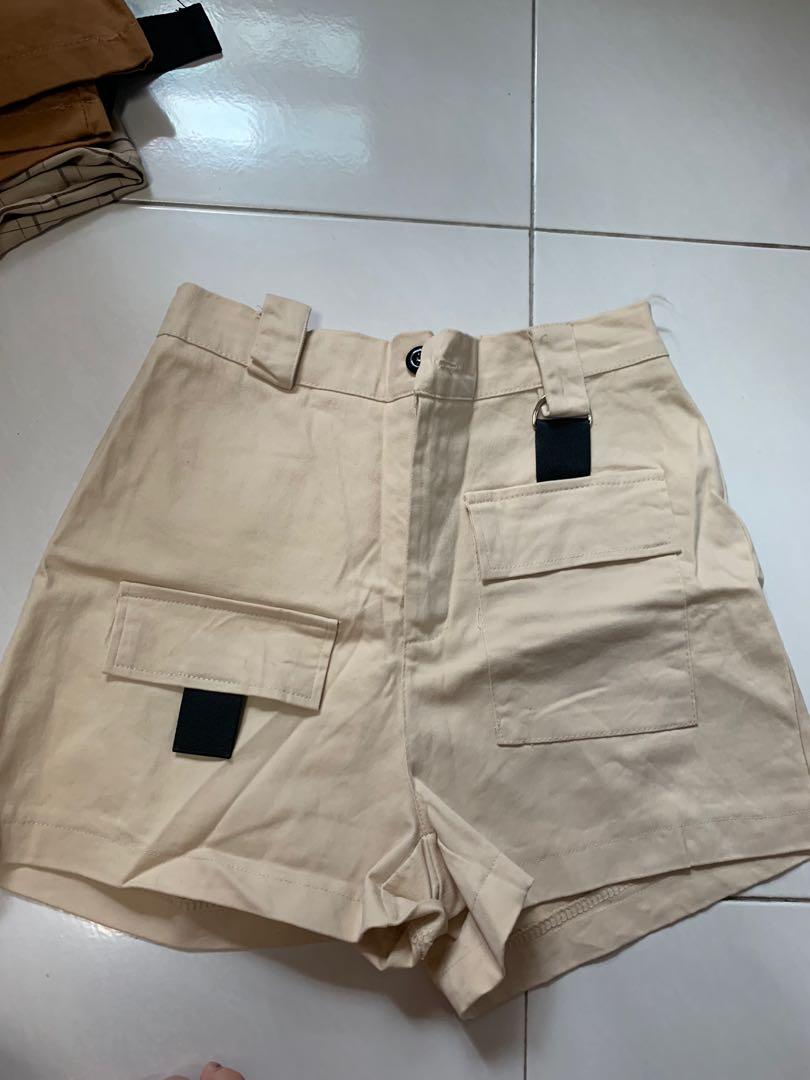 khaki cargo shorts women's