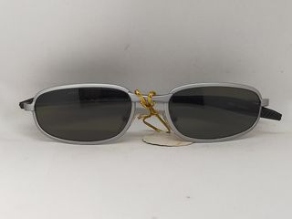 (Category: ) located in . Submitted by cl_mall (Listing ID 1035601306, Image 1). Description: .