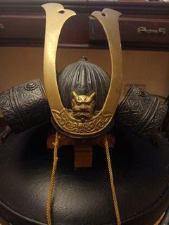 Metal samurai helmet display