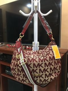 (Category: ) located in . Submitted by lenbi (Listing ID 1035547075, Image 1). Description: .