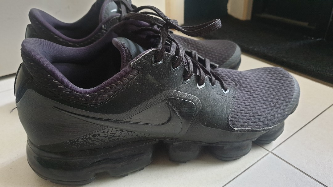 air vapormax triple black