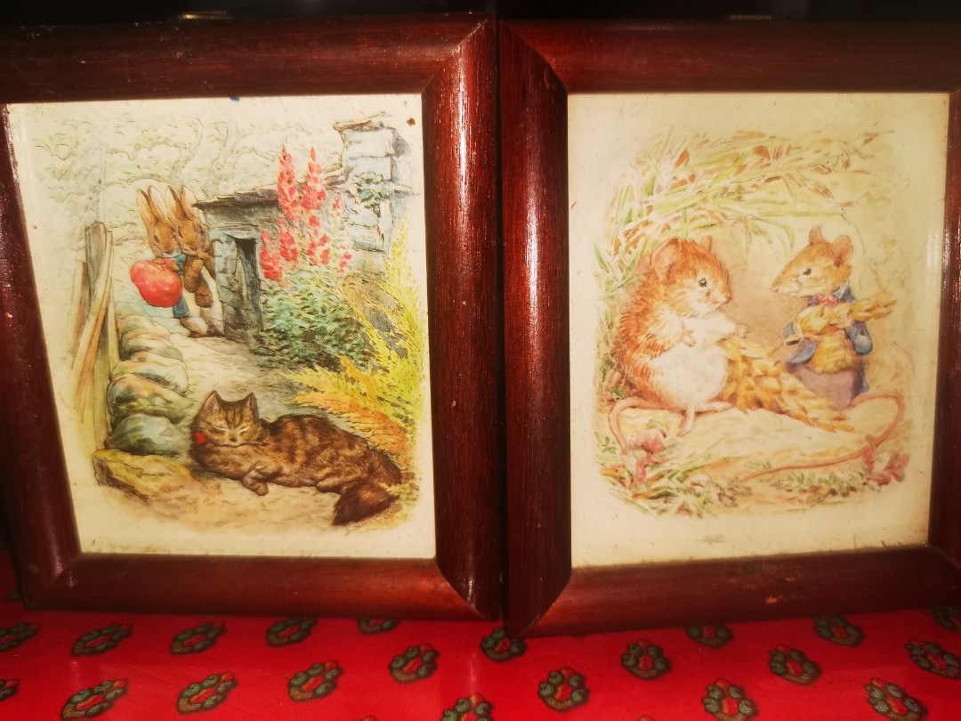 Peter Rabbit picture frames, Hobbies & Toys, Memorabilia & Collectibles