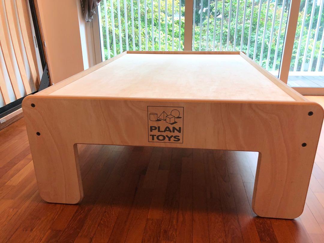 plan toys desk