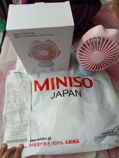 selling my portable miniso fan