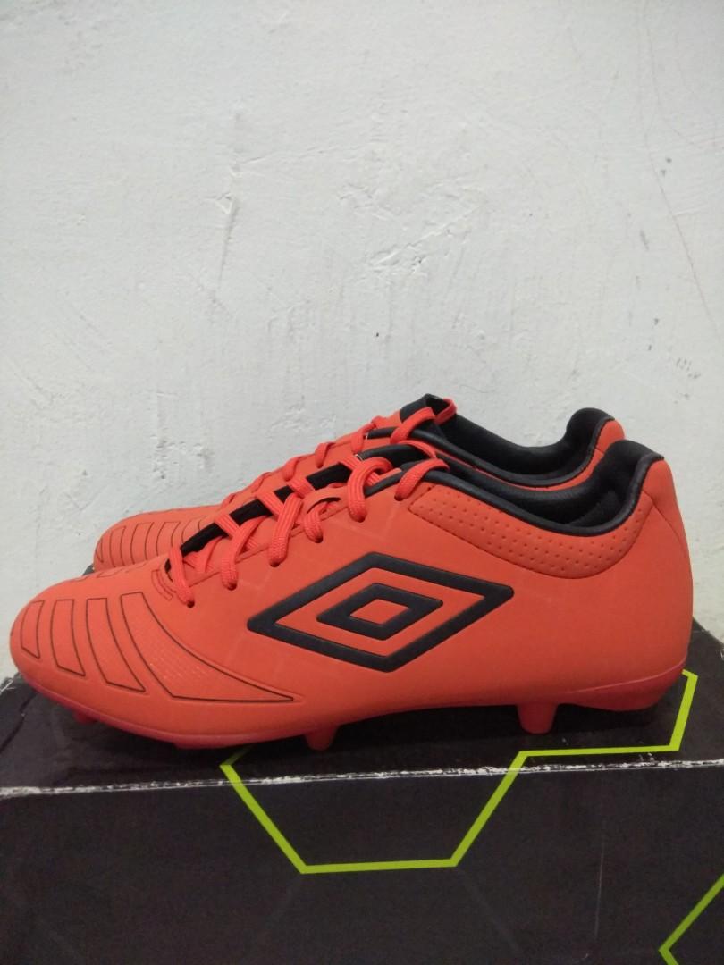 Umbro ux accuro shop premier hg