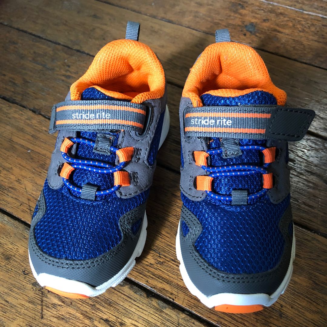 stride rite rubber shoes