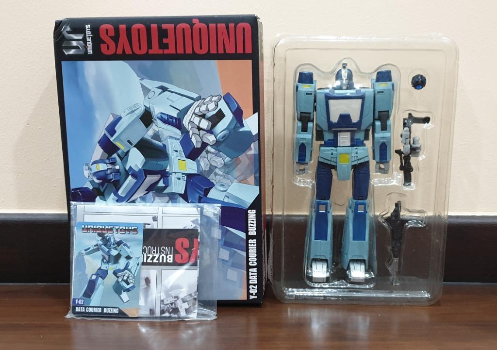 Unique toys buzzing top