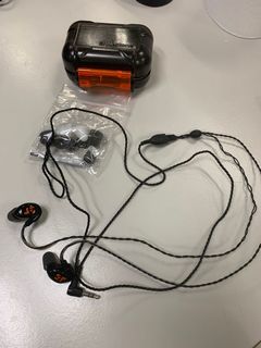 （分類：）位於 。 由 eyhkhk 提交（商品編號 1035652325，圖片 1）。簡介： 。
