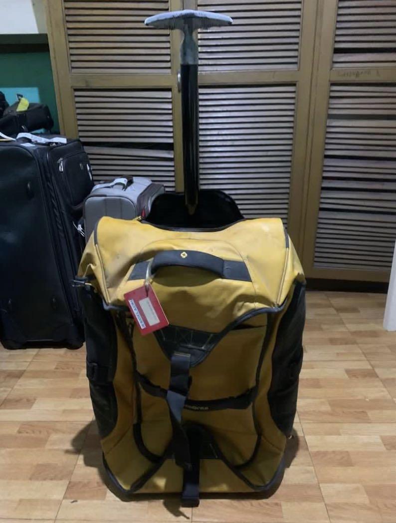 samsonite waterproof suitcase