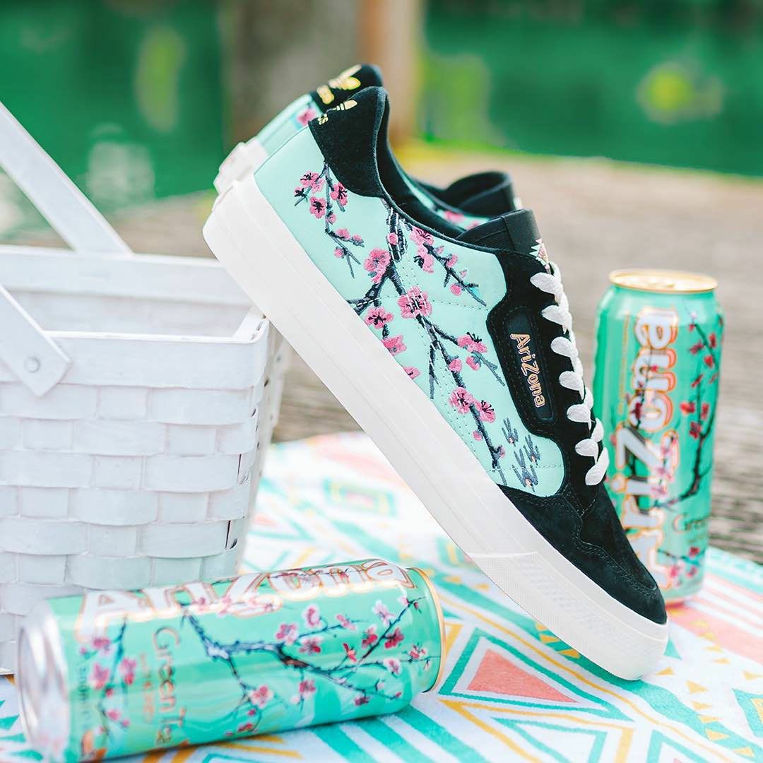 Adidas arizona te top