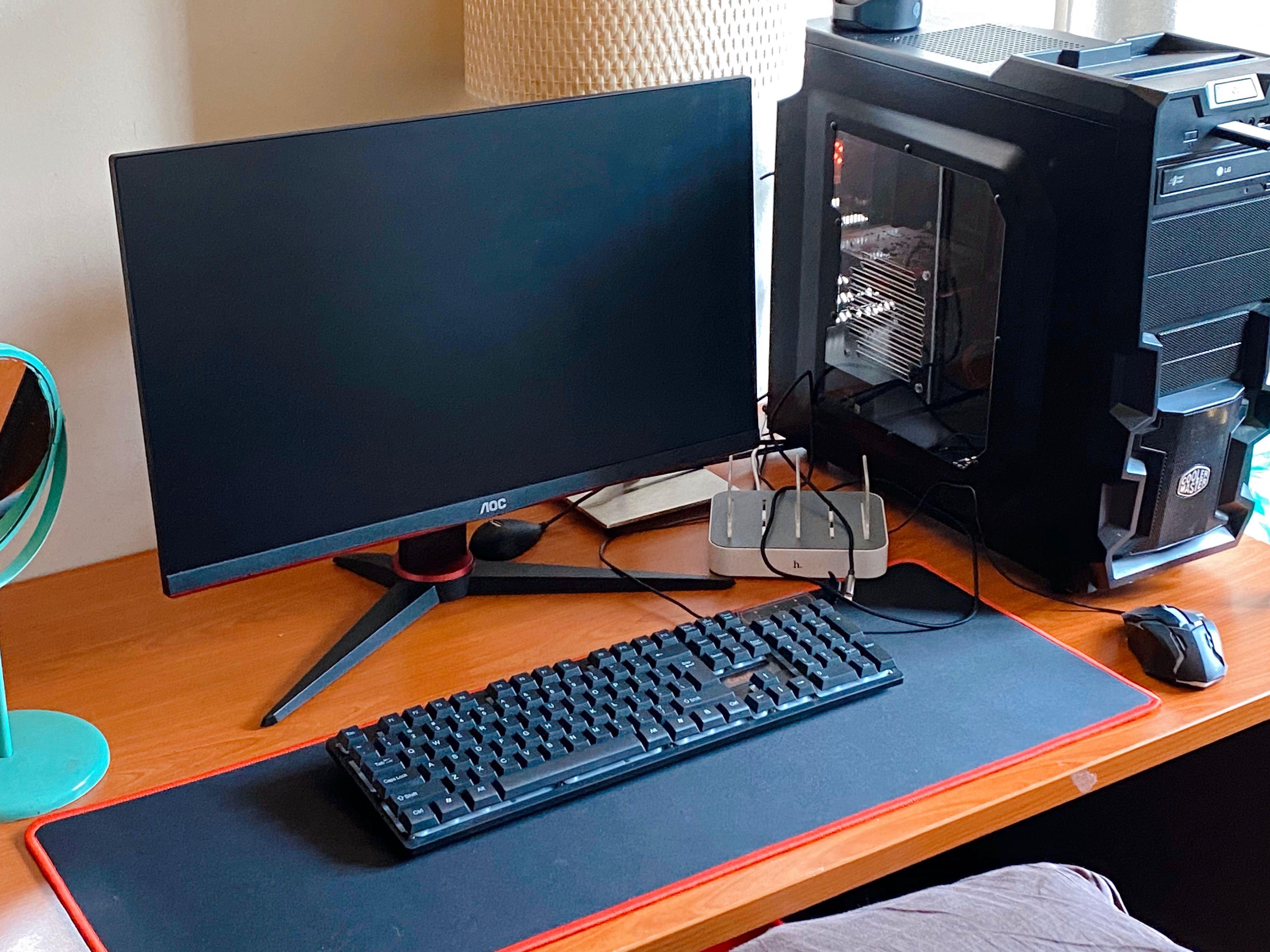 Aoc Monitor 24 24g2e5 75hz Electronics Computers Desktops On Carousell