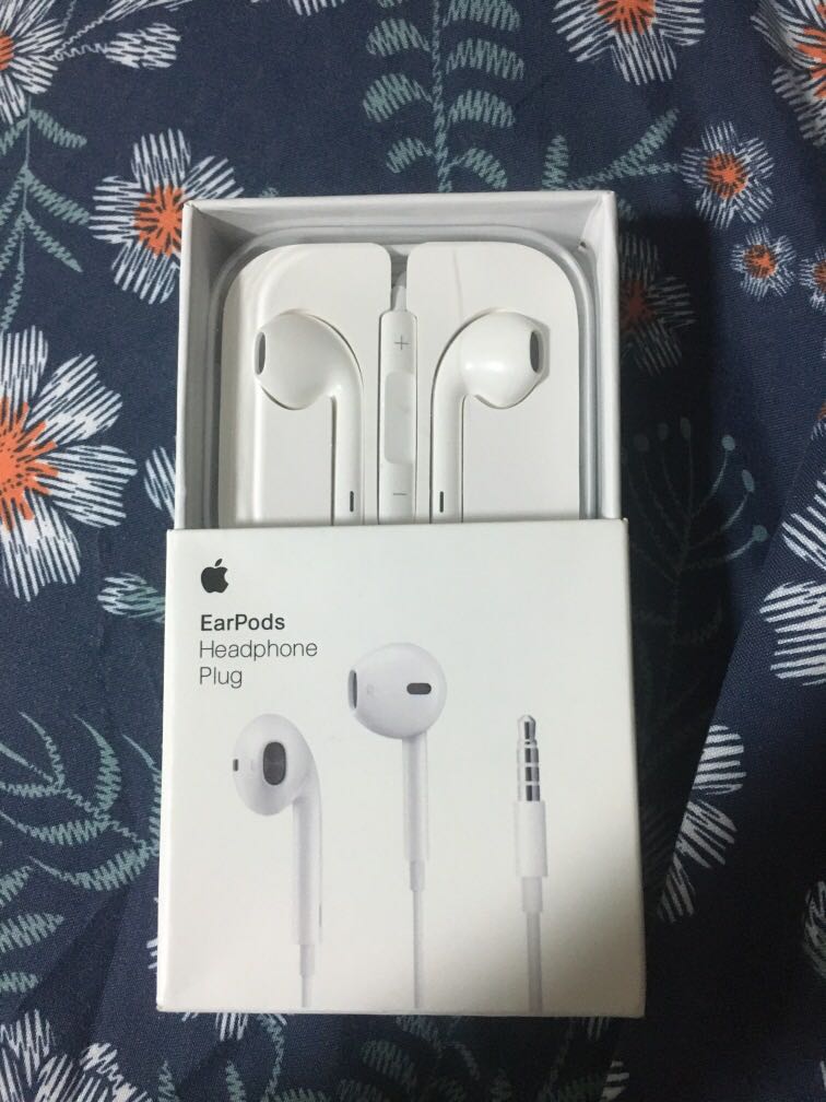 apple earpods jack