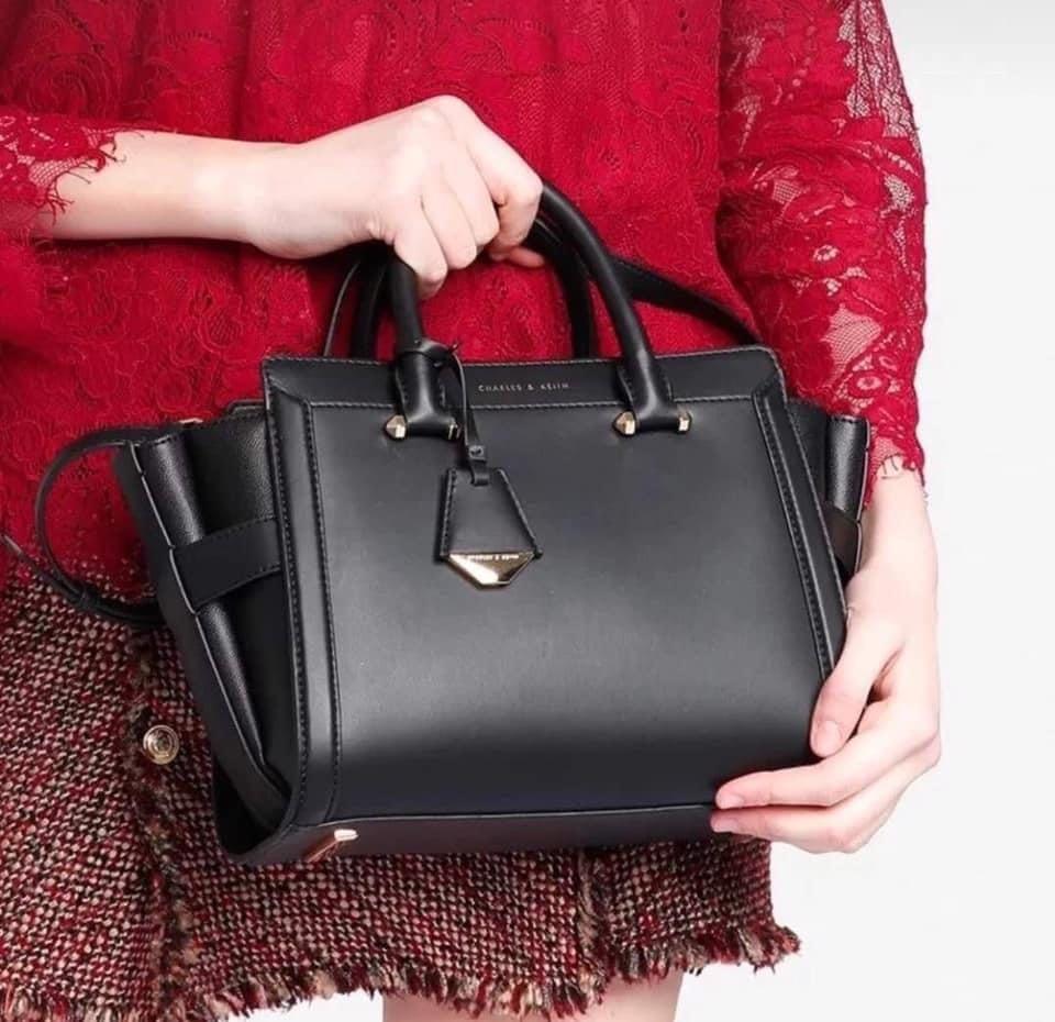Charles & keith clearance structured trapeze bag