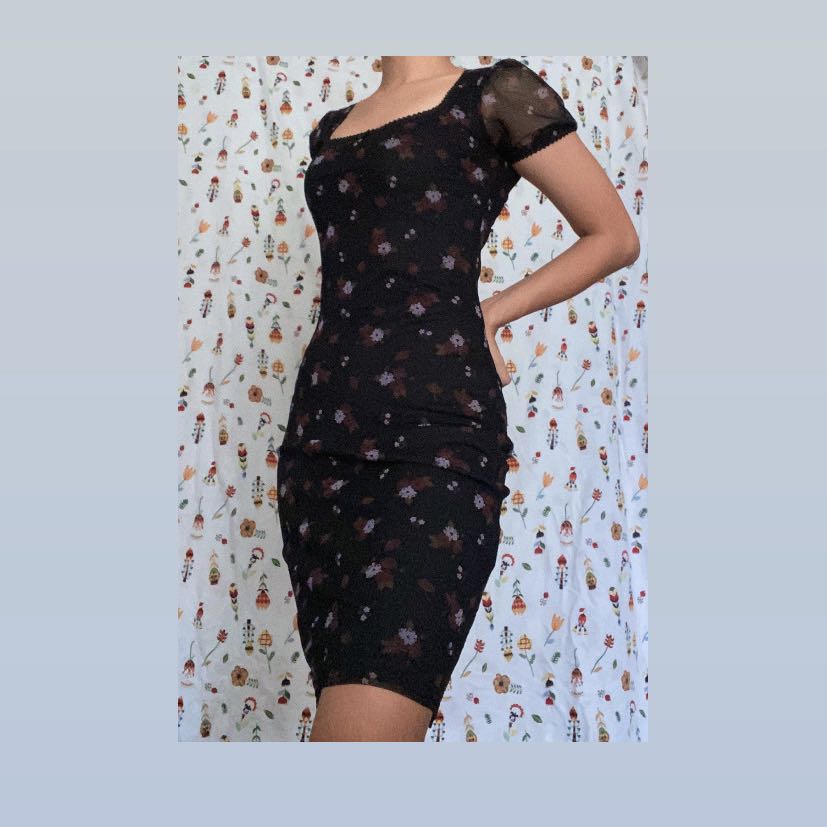 mini dress in vintage floral print mesh 