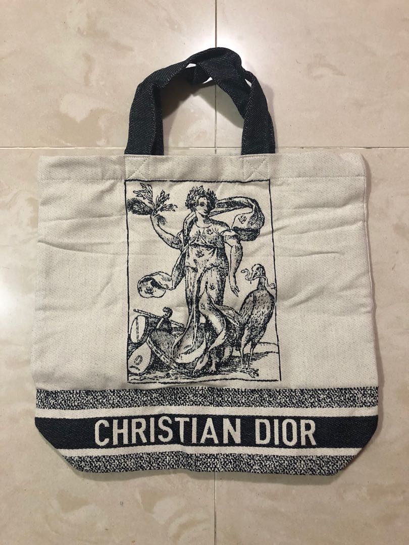 Dior tote hotsell bag 2021