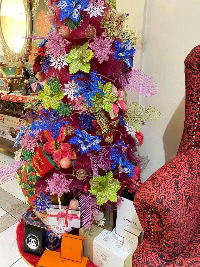 Limited 5ft Pink Christmas Tree With Ornaments 4 900 Only Home Furniture Home Tools And Accessories On Carousell